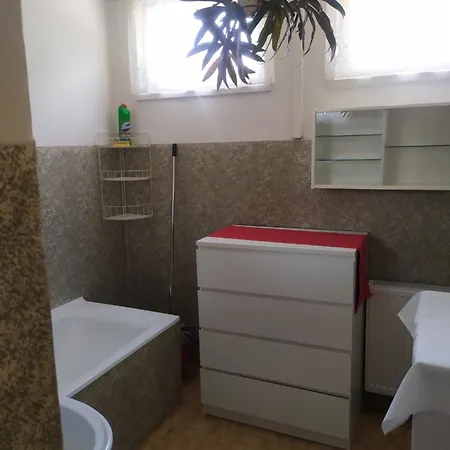 Apartment Toth *